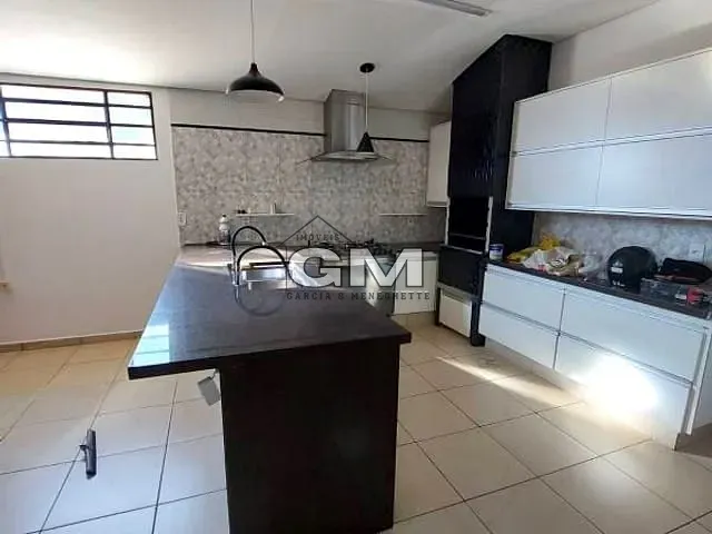 Casa com 250m² 4 quartos e 3 banheiros, à venda, no bairro Vila Virgínia em Ribeirão Preto