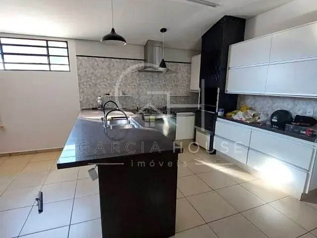 Casa com 250m² 4 quartos e 3 banheiros, à venda, no bairro Vila Virgínia em Ribeirão Preto