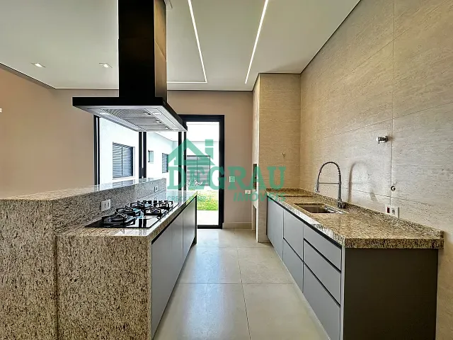 Casa com 275m² 3 quartos e 3 banheiros, à venda, no bairro Residencial Bosques de Itapeva em Itapeva