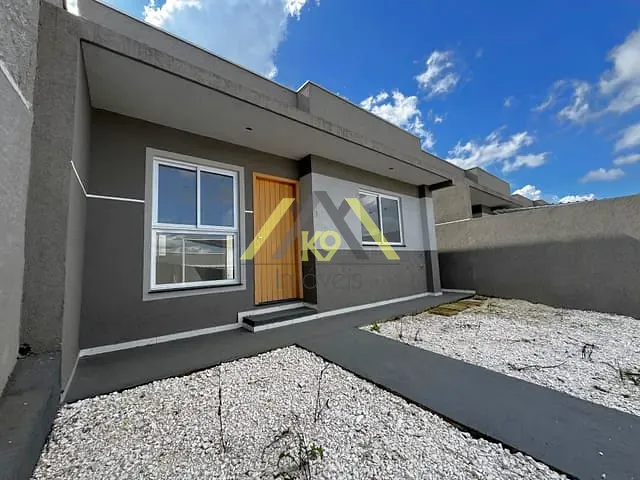 Casa com 104m² 3 quartos e 1 banheiro, à venda, no bairro Embu em Colombo