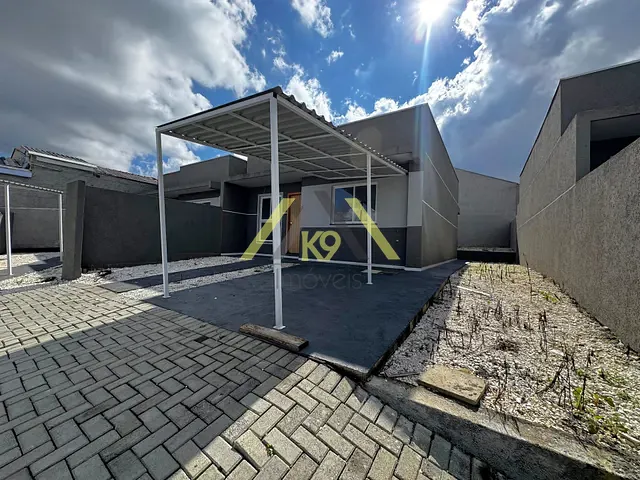 Casa com 104m² 3 quartos e 1 banheiro, à venda, no bairro Embu em Colombo