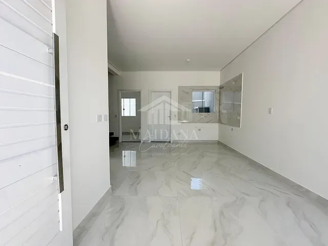 Casa com 134m² 3 quartos e 2 banheiros, à venda, no bairro Sítio Cercado em Curitiba