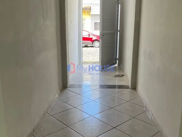 Casa 4 quartos e 2 banheiros, à venda, no bairro Pontal em Ilhéus