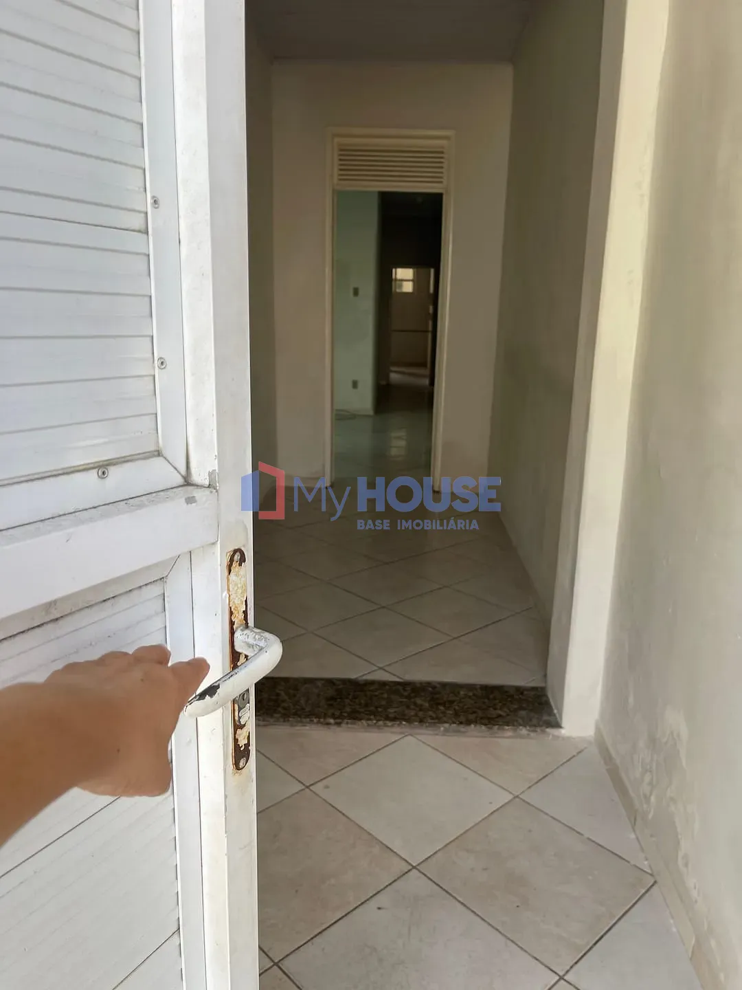 Casa, 4 quartos, 180 m² - Foto 1
