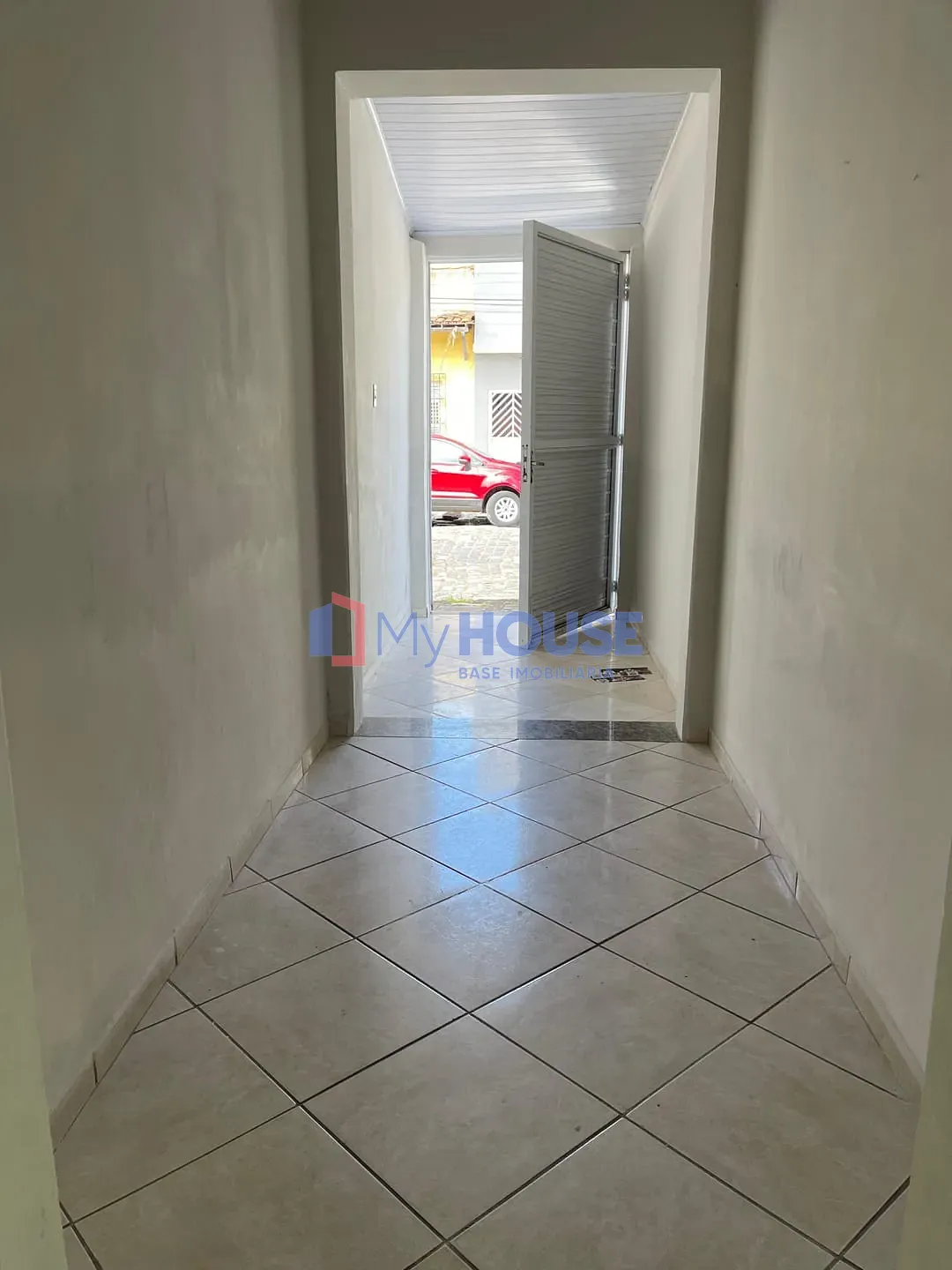 Casa, 4 quartos, 180 m² - Foto 2