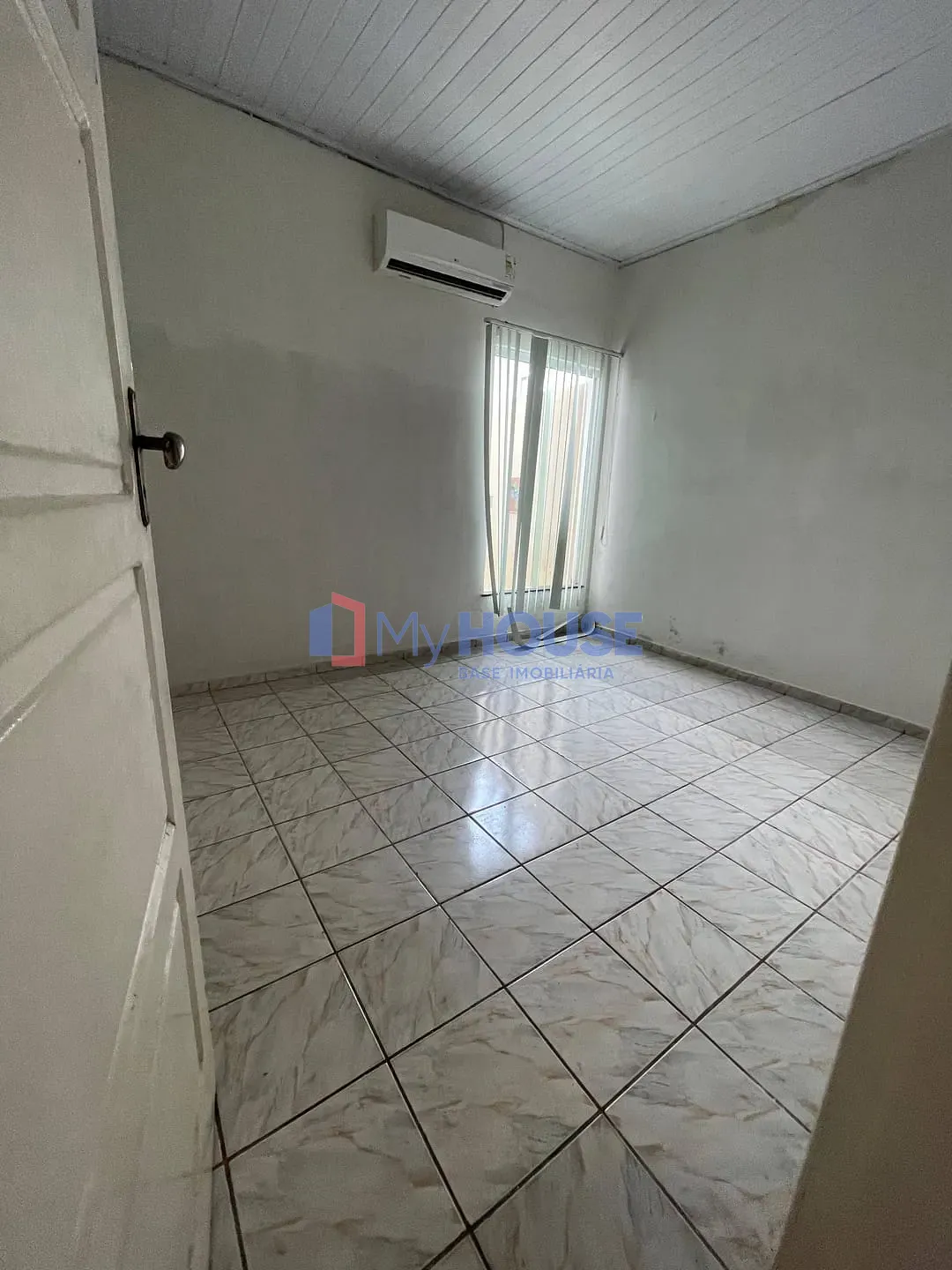Casa, 4 quartos, 180 m² - Foto 8