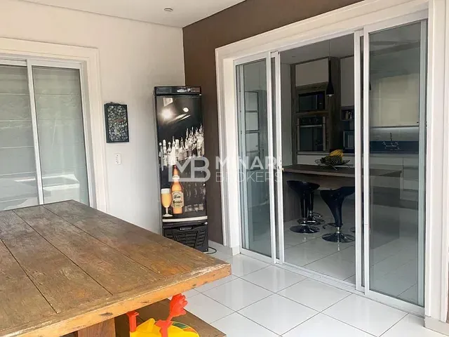 Casa 4 quartos e 7 banheiros, à venda, no bairro Alphaville em Santana de Parnaíba