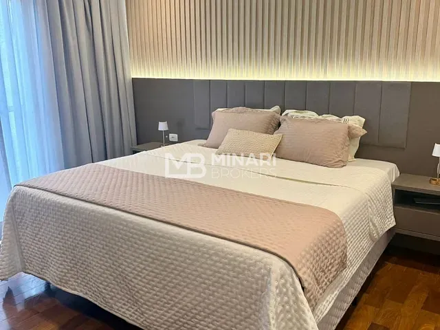 Casa 4 quartos e 7 banheiros, à venda, no bairro Alphaville em Santana de Parnaíba