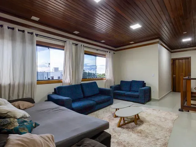 Casa 5 quartos e 4 banheiros, à venda, no bairro Colônia Agrícola Samambaia em Brasília