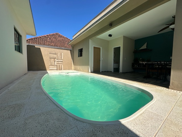 Foto do Casa - Casa padrão à Venda próximo a lagoa, Costeira, Balneário Barra do Sul, SC | North Center