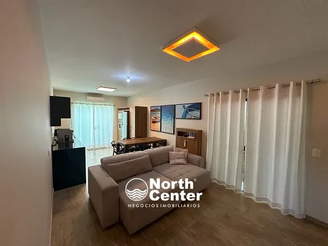 Casa com 312m² 3 quartos e 3 banheiros, para alugar, no bairro Costeira em Balneário Barra do Sul