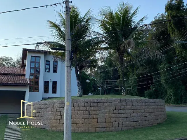 Casa com 1m² 4 quartos e 6 banheiros, à venda ou para alugar, no bairro Marambaia em Vinhedo