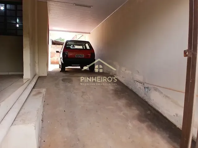 Casa 2 quartos e 1 banheiro, à venda, no bairro Conjunto Habitacional Antônio Euthymio Casaroto em Cambé