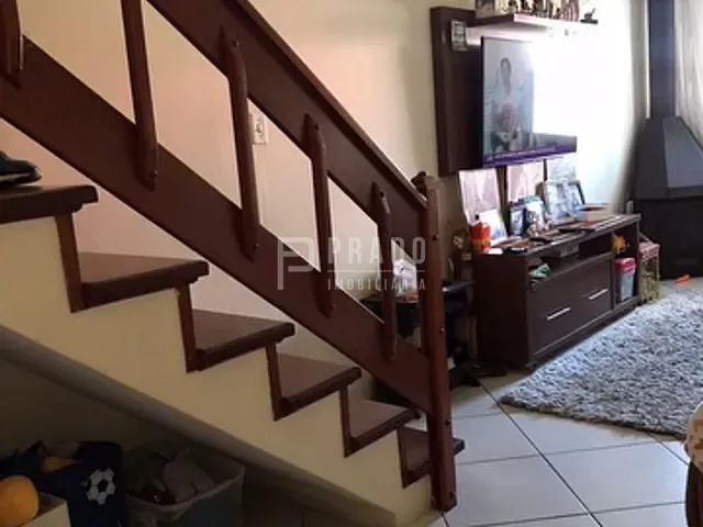 Casa com 115m² 2 quartos e 2 banheiros, à venda, no bairro Jardim das Tradiçoes em Pelotas