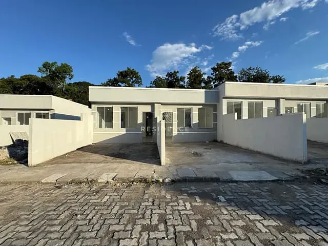 Casa 2 quartos e 1 banheiro, à venda, no bairro Roma em Volta Redonda