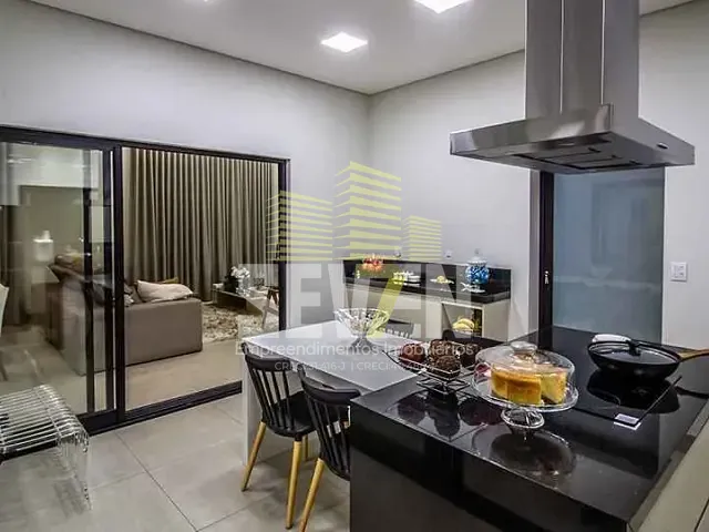 Casa com 450m² 3 quartos e 1 banheiro, à venda, no bairro Residencial Lago Sul em Bauru