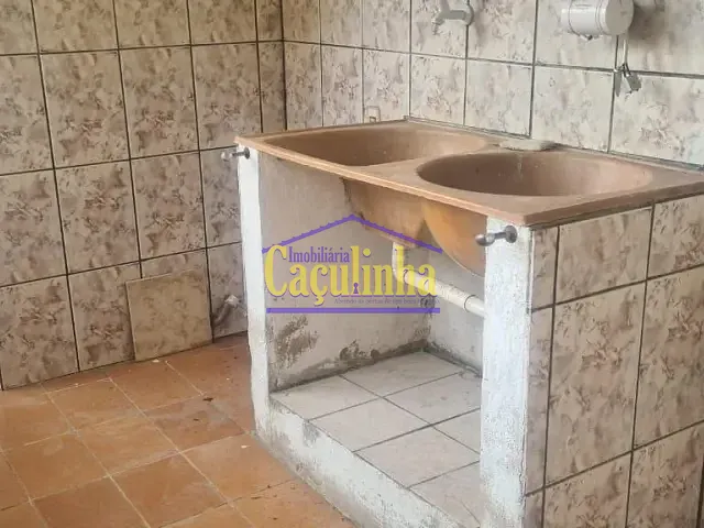 Casa com 1m² 2 quartos e 2 banheiros, à venda, no bairro Muqueca em Barra do Piraí