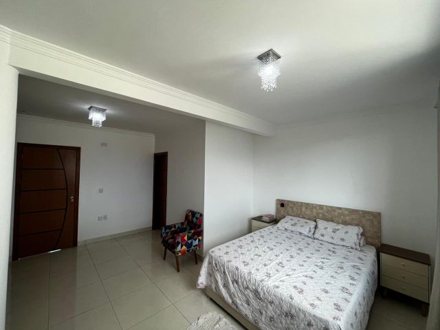 Casa 5 quartos e 5 banheiros, à venda, no bairro Santa Maria em Brasília