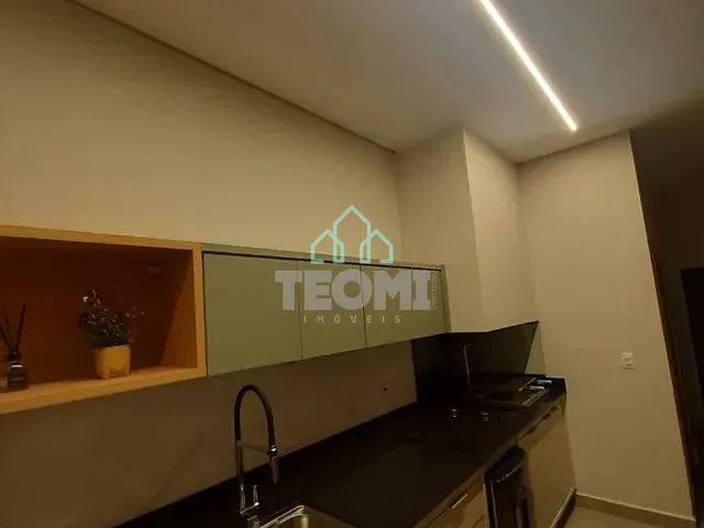 Casa com 250m² 3 quartos e 5 banheiros, à venda, no bairro Parque Sao Luis em Taubaté