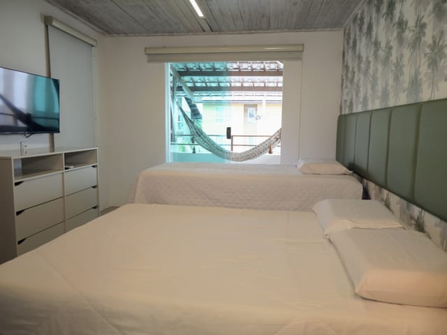 Foto do Casa - Casa à venda com 450m², 5 suítes, piscina com hidromassagem, gazebo, 2 varandas, beira a mar, Porto de Galinhas, Ipojuca, PE. | Tânia Macêdo Imóveis
