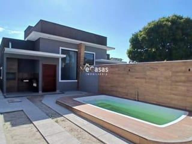 Casa com 210m² 3 quartos e 2 banheiros, à venda, no bairro Ouro Verde em Rio das Ostras