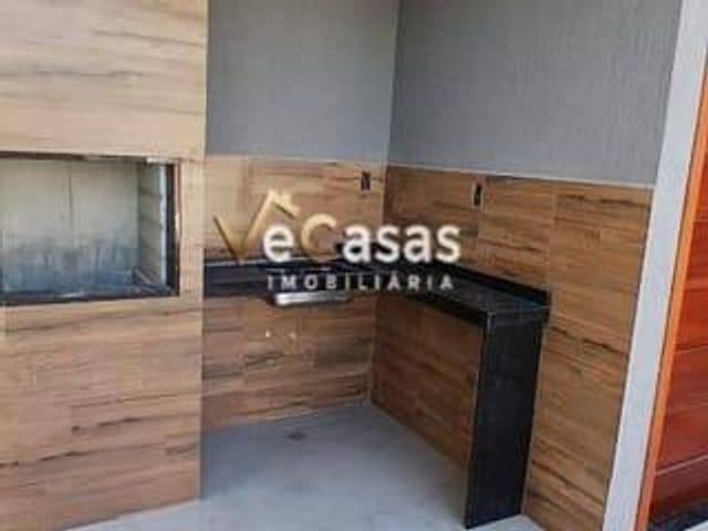 Casa com 210m² 3 quartos e 2 banheiros, à venda, no bairro Ouro Verde em Rio das Ostras