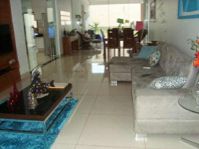 Foto do Casa - Casa à venda 3 Quartos, 3 Suites, 697.5M², Parque do Mirante, Uberaba - MG | ZUCATO IMOBILIARIA LTDA