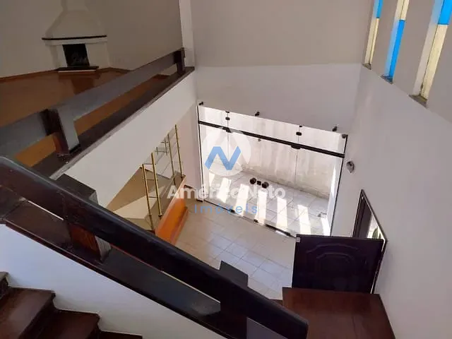 Casa com 377m² 3 quartos e 3 banheiros, à venda ou para alugar, no bairro Jardim São Caetano em São Caetano do Sul