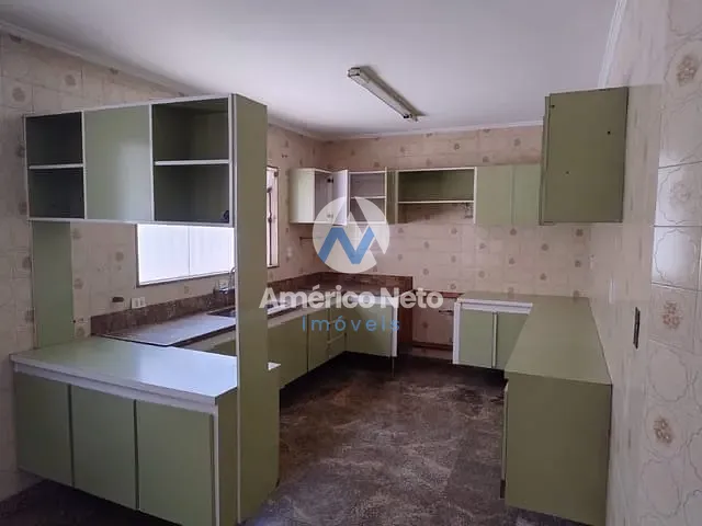 Casa com 377m² 3 quartos e 3 banheiros, à venda ou para alugar, no bairro Jardim São Caetano em São Caetano do Sul