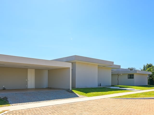 Casa 4 quartos e 1 banheiro, à venda, no bairro Park Way em Brasília