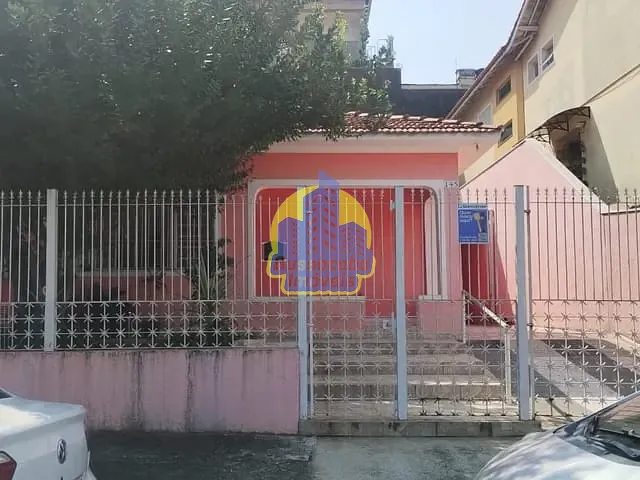 Casa com 300m² 2 quartos e 2 banheiros, à venda, no bairro Bela Vista em Osasco