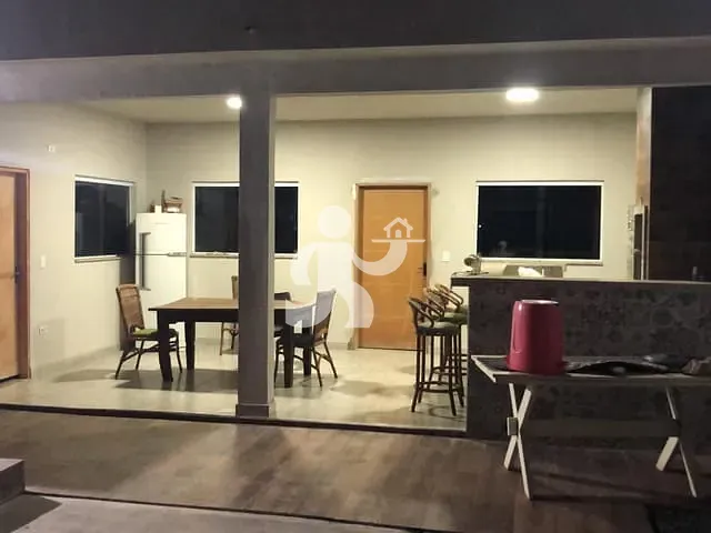 Casa com 250m² 2 quartos e 3 banheiros, à venda, no bairro Parque São Matheus II em Piracicaba