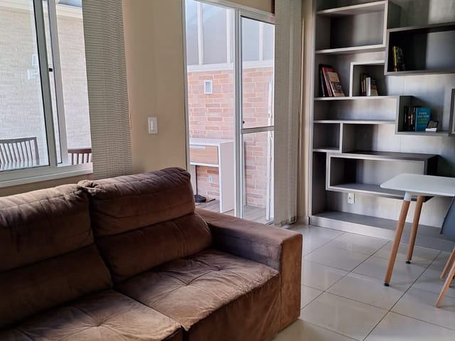 Casa 2 quartos e 3 banheiros, à venda, no bairro Botujuru em Mogi das Cruzes