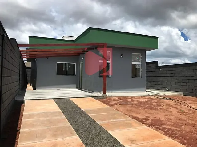 Casa 3 quartos e 2 banheiros, à venda, no bairro Jd. São João em Pirassununga