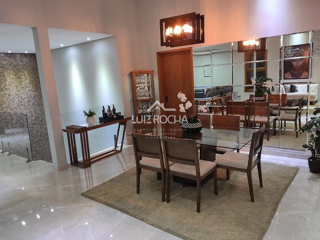 Casa à venda com 3 quartos, 800m² - Foto 7