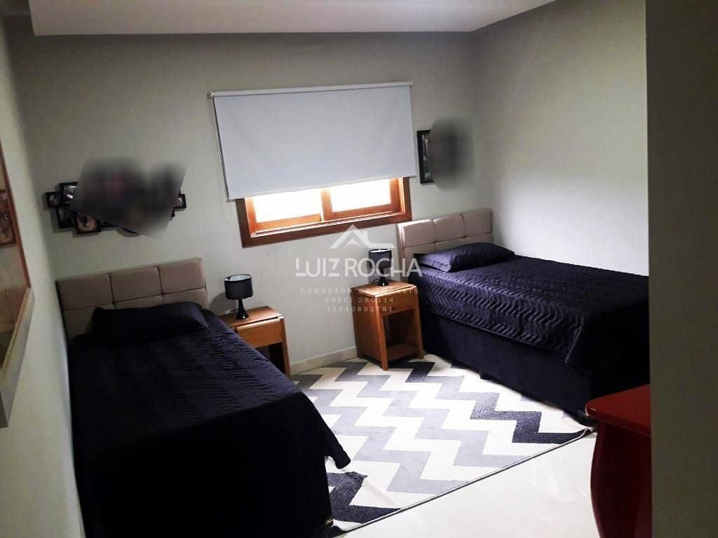 Casa à venda com 3 quartos, 800m² - Foto 12