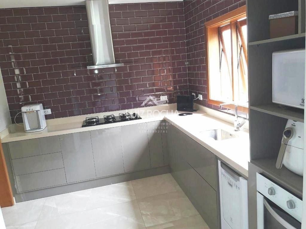 Casa à venda com 3 quartos, 800m² - Foto 21