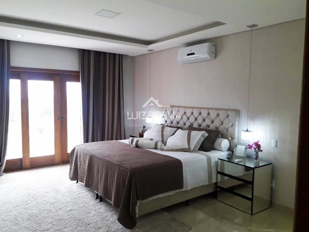 Casa à venda com 3 quartos, 800m² - Foto 14