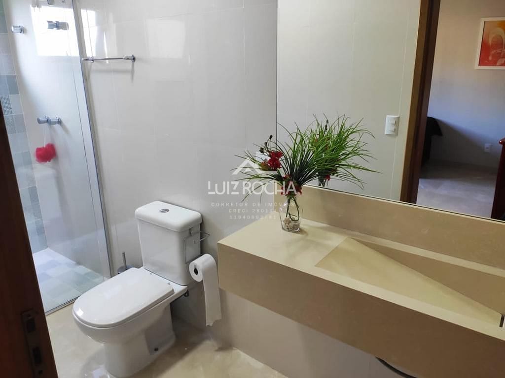 Casa à venda com 3 quartos, 800m² - Foto 18