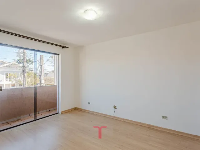 Casa com 97m² 3 quartos e 3 banheiros, à venda, no bairro Fanny em Curitiba