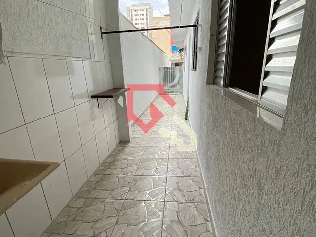 Casa 1 quarto e 1 banheiro, para alugar, no bairro Vila Bocaina em Mauá