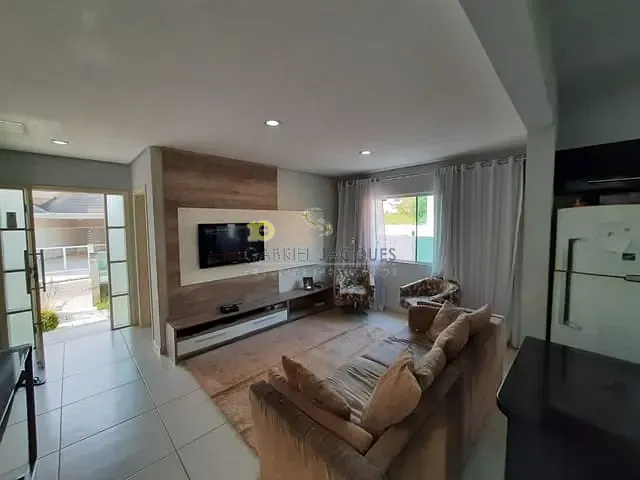 Casa com 360m² 3 quartos e 3 banheiros, à venda, no bairro Cidade Universitária Pedra Branca em Palhoça