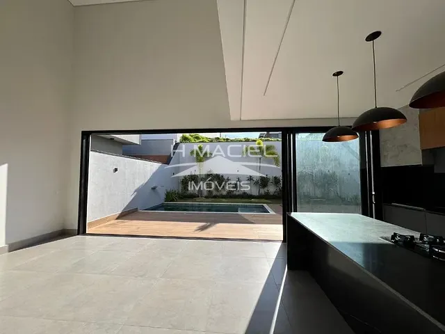 Casa com 360m² 3 quartos e 5 banheiros, à venda, no bairro Swiss Park em Campinas