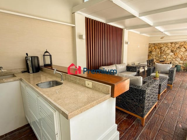 Casa 4 quartos e 7 banheiros, à venda, no bairro Barra da Tijuca em Rio de Janeiro