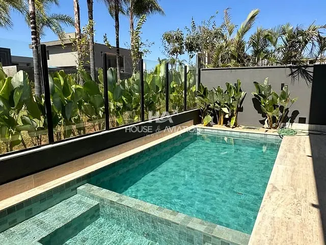 Casa com 545m², à venda, no bairro Jardins Itália em Goiânia