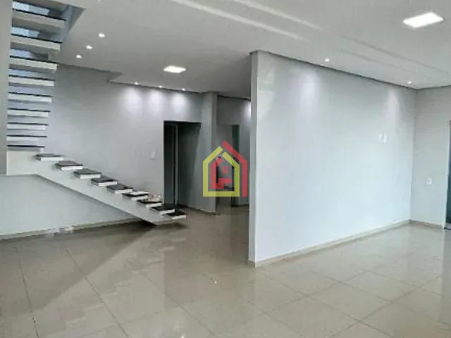 Casa com 250m² 4 quartos e 3 banheiros, à venda, no bairro Belo Horizonte em Marabá
