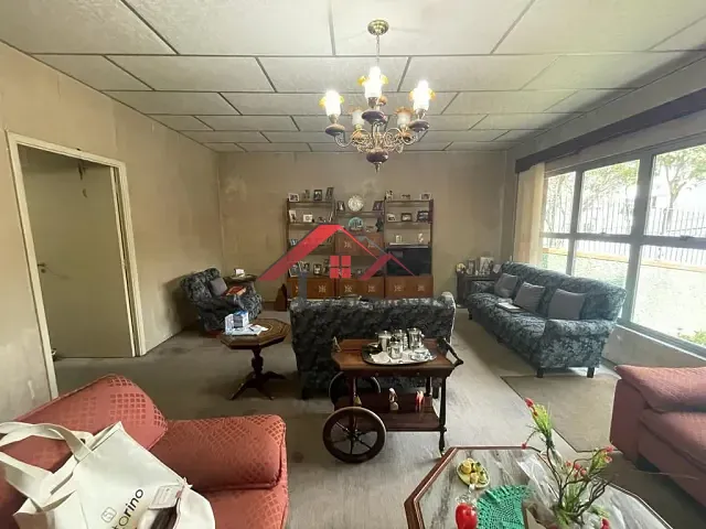 Casa com 473m² 2 quartos e 4 banheiros, à venda, no bairro Vila Bastos em Santo André