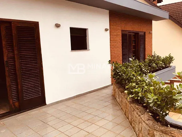 Casa 4 quartos e 5 banheiros, à venda ou para alugar, no bairro Alphaville em Santana de Parnaíba