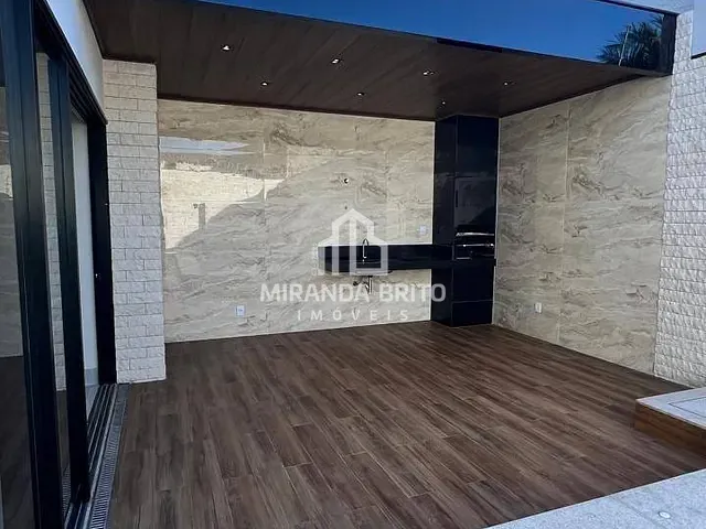 Casa 3 quartos e 4 banheiros, à venda, no bairro Setor Faiçalville em Goiânia
