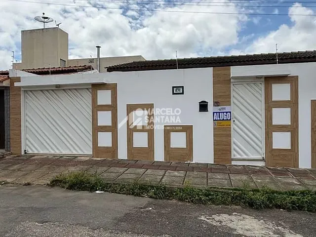 Casa 3 quartos e 2 banheiros, para alugar, no bairro Candeias em Vitória da Conquista